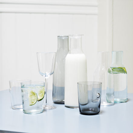 Bild: Minima Karaffe - klein, aquamarineblau | Servieren > Trink- und Weingläser
