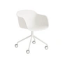 Muuto - Fiber Armchair Swivel mit Rollen, weiß
