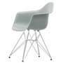 Vitra - Eames Plastic Armchair DAR RE, verchromt / hellgrau (Filzgleiter basic dark)