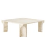 Gubi - Doric Couchtisch, 80 x 80 cm, neutral white Travertin