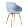 HAY - About A Chair AAC 222, Eiche lackiert / slate blue 2.0 (Kunststoffgleiter)