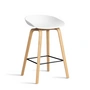 HAY - About A Stool AAS 32 H 75 cm, Eiche lackiert / Stahl schwarz / white 2.0 (Filzgleiter)