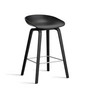 HAY - About A Stool AAS 32 H 65 cm, Eiche schwarz lackiert / Edelstahl / black 2.0 (Kunststoffgleiter)