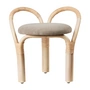 Gubi - Bistra Hocker, Rattan natur / Fustagno (002) (Kunststoffgleiter)