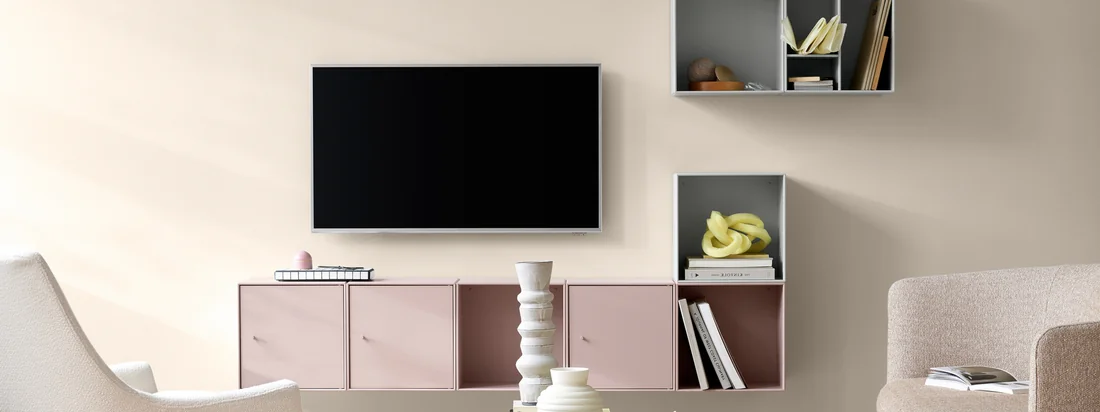 Mini von Montana in der Ambienteansicht. Die Mini Serie ist eine leichtere Version der klassischen Montana Serie und kombiniert Funktion mit Leichtigkeit und Design.