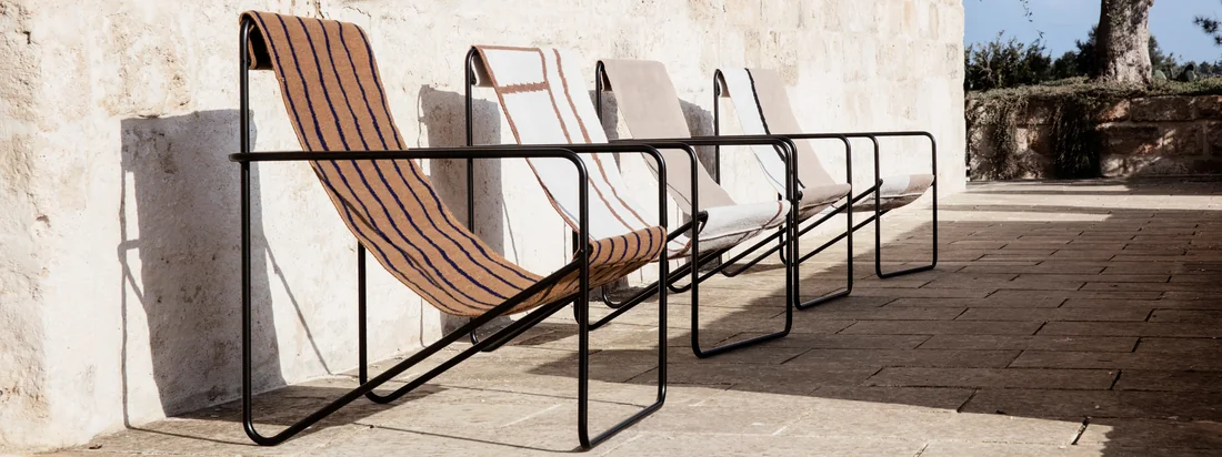 Auf der Suche nach traumhaftem Sinn und Komfort, kreiert die Marke anmutiges Mobiliar, das den Raum füllt mit einer ausgeglichenen Note aus Chaos und Ruhe.