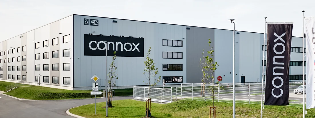 Standort Hannover - Collage - Büro und Lager