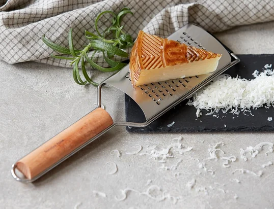 Nicolas Vahé - Fine Reibe, Buche natur / Edelstahl