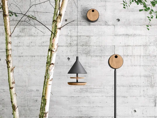 Finden Sie Nistkästen, Vogelhäuschen und Insektenhotels in unseren Online-Shop. Zur Freude für Sie und Ihre tierischen Mitbewohner.