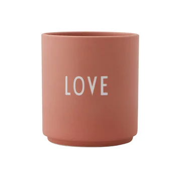 AJ Favourite Porzellan Becher Love von Design Letters