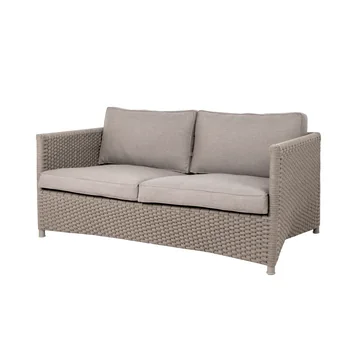 Diamond Outdoor Sofa von Cane-line in der Farbe taupe