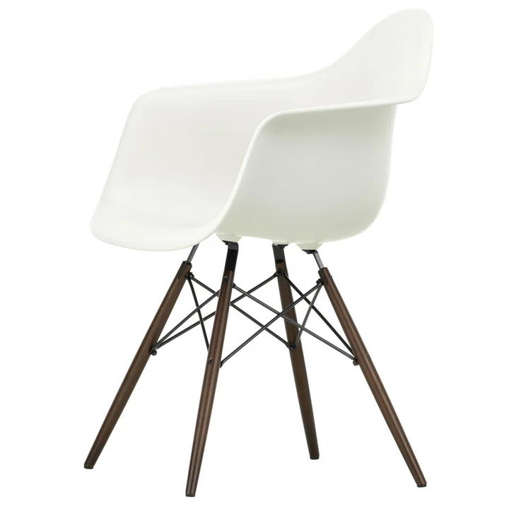 Vitra - Eames Plastic Armchair DAW, Ahorn dunkel / weiß, Filzgleiter schwarz