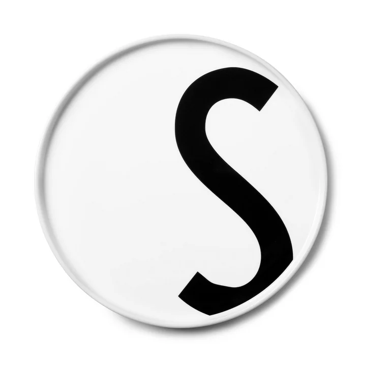 Der AJ Porzellan Teller S von Design Letters 