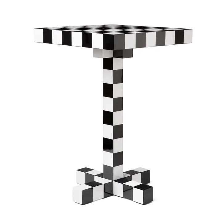 Chess Table von Moooi mit Schachmuster