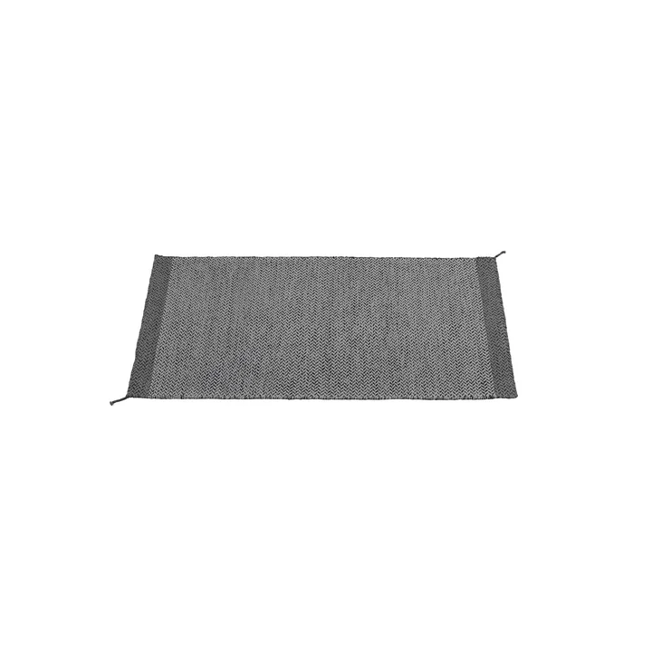 Der Ply Rug 85 x 140 cm in dunkelgrau von Muuto