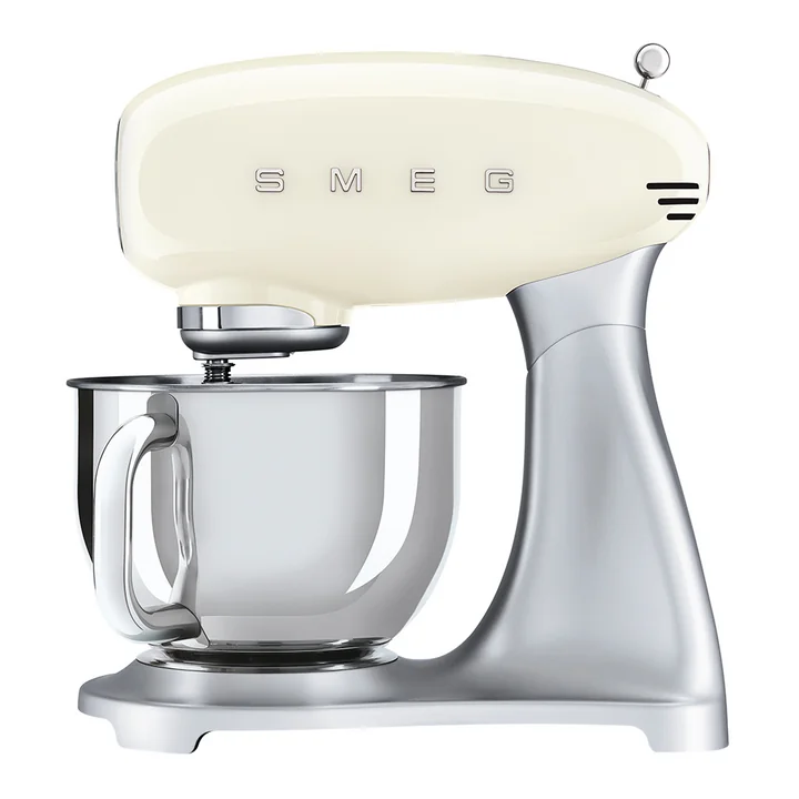 Küchenmaschine SMF02 in creme von Smeg