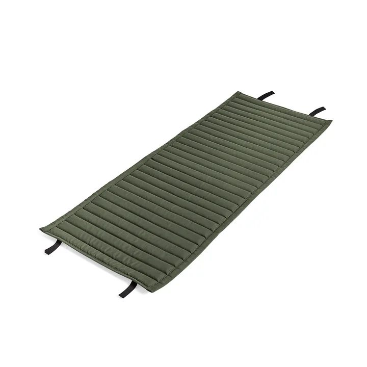 Palissade Quilted Cushion für Lounge Chair High von HAY in olive