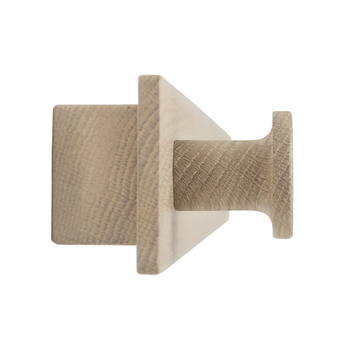 Das Plateau hinter der Avail Garderobenleiste von Muuto