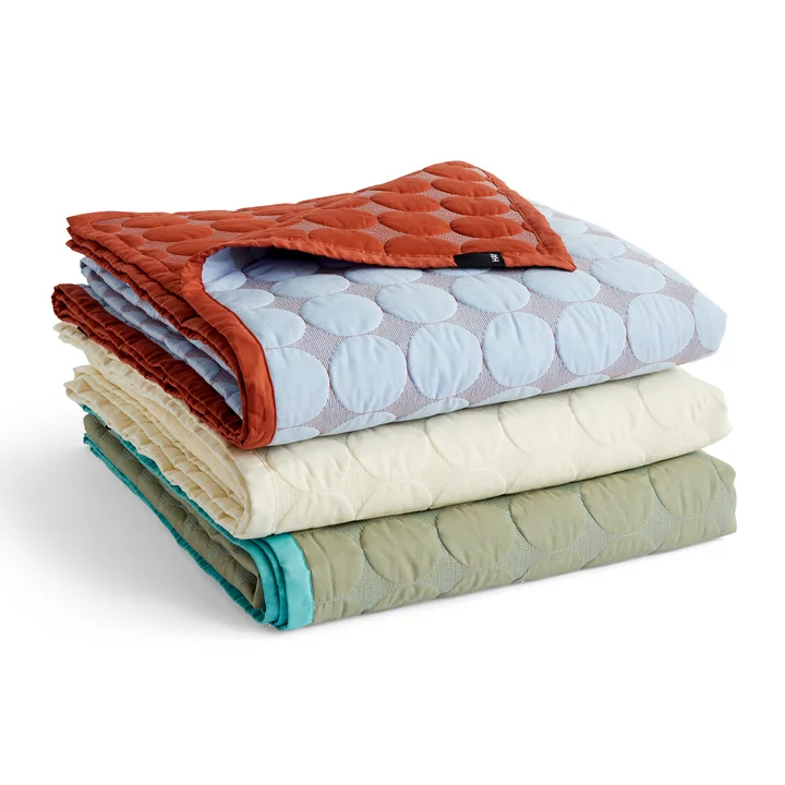 Mega Dot Tagesdecke von HAY