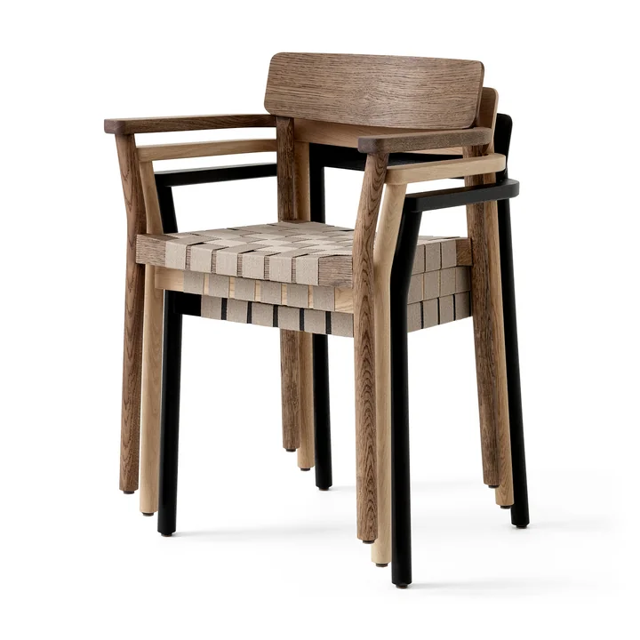 Betty TK9 Armlehnstuhl, Eiche / Gewebe natur von &Tradition