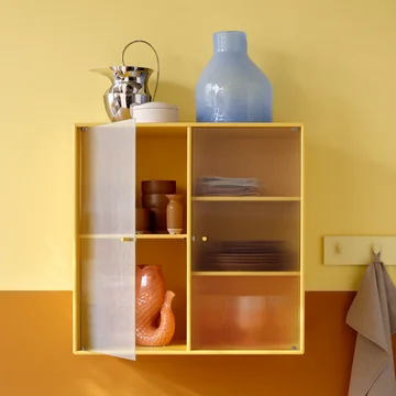 Ripple II Vitrinenschrank von Montana