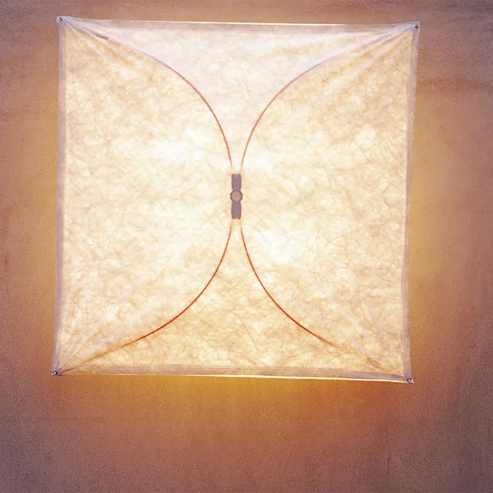 Ariette Wandleuchte von Flos erzeugt ein gemütliches Ambiente