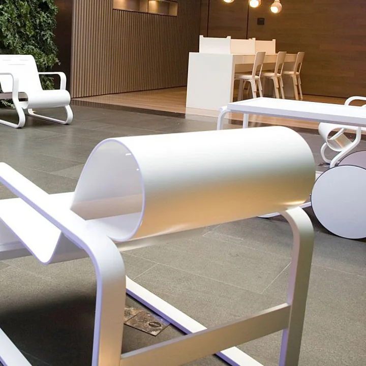 Artek Einrichtung in Weiß