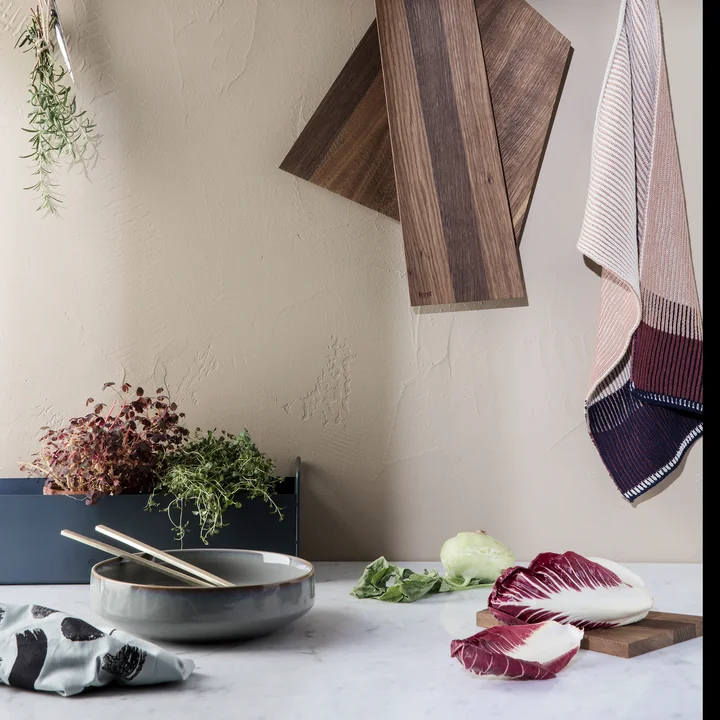 Akin Knitted Geschirrtuch und Plant Box