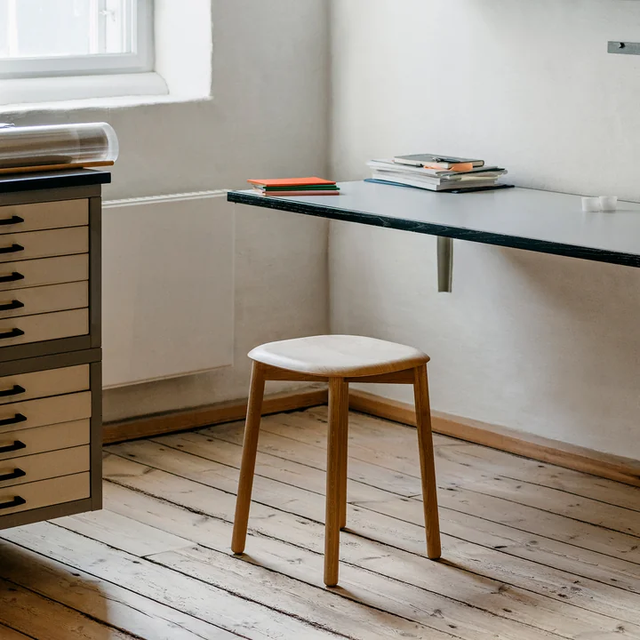 Soft Edge 72 Hocker von HAY