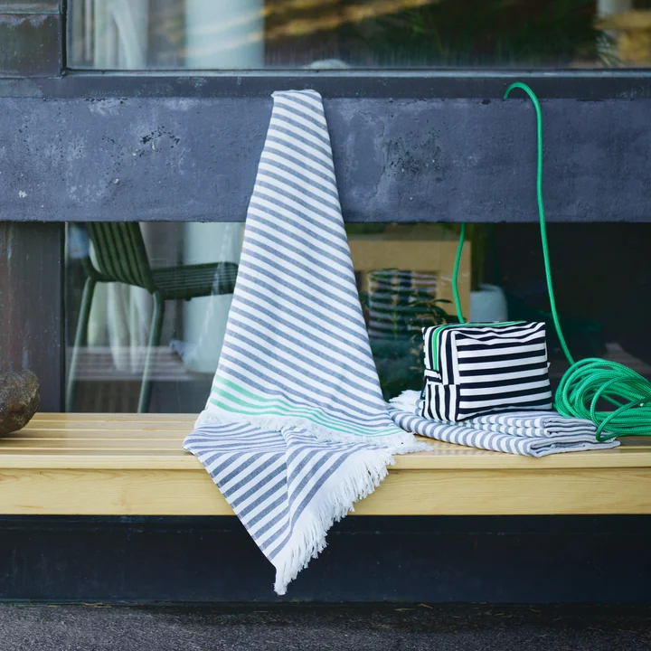 Tasaraita Handtücher von Marimekko