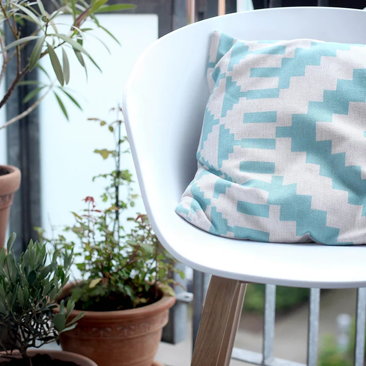 About A Chair AAC 22 von HAY