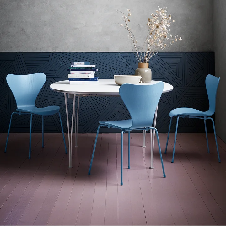 Serie 7 Stuhl, Monochrom Trieste Blue von Fritz Hansen