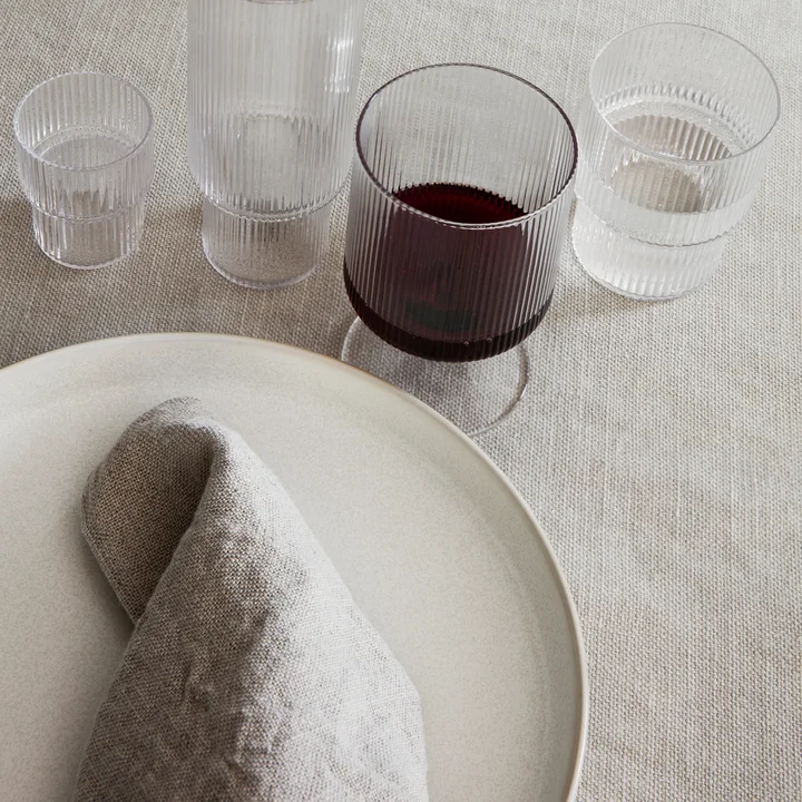 Sekki Teller groß Ø 25,5 cm von Ferm Living in weiß