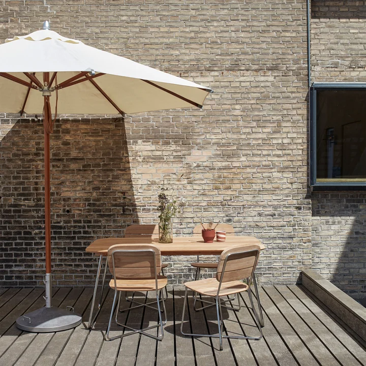 Lilium Serie von Skagerak auf der Terrasse 