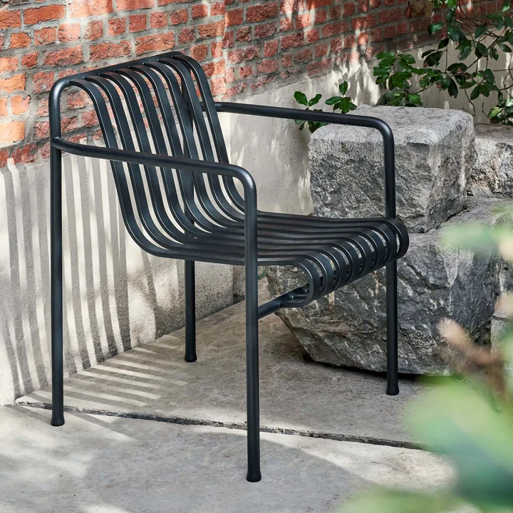 Palissade Dining Armchair von HAY in anthrazit