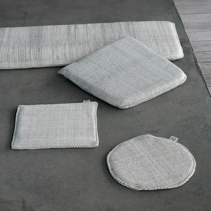 Die Sitzkissen für Cuun Rattan-Stuhl, schwarz / weiß von House Doctor in ihrer Vielfalt