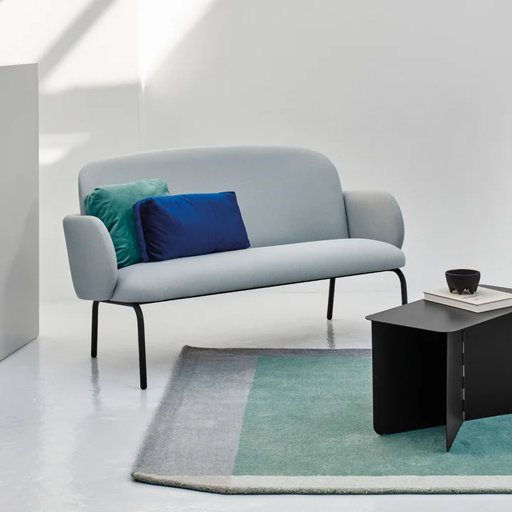 Minimalistischer Beistelltisch