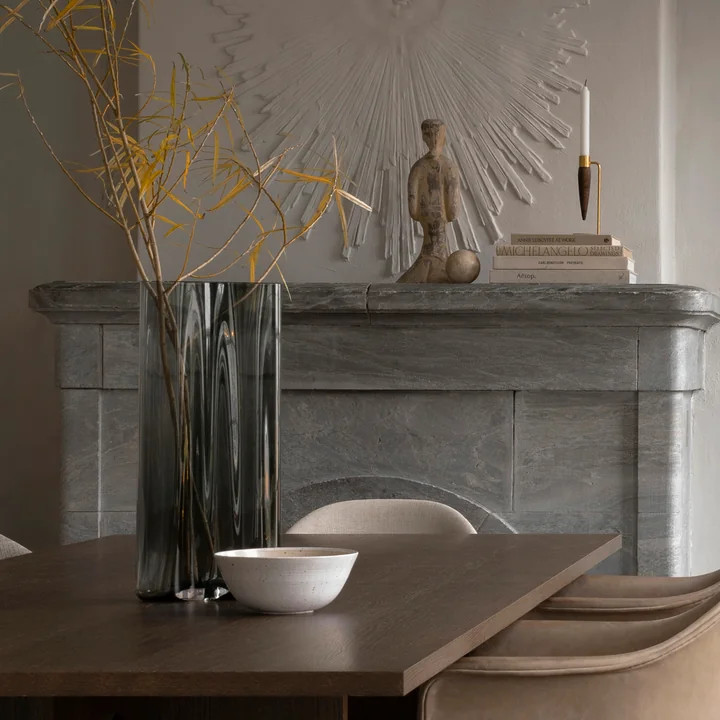 Die Aer Vase von Audo erinnert an Rauchschwaden