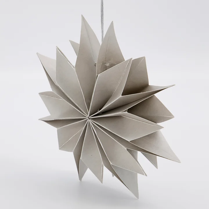 Capella Papier Weihnachtsstern von House Doctor in der Farbe pearl