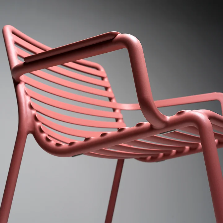 Doga Relax Gartensessel von Nardi in der Farbe marsala