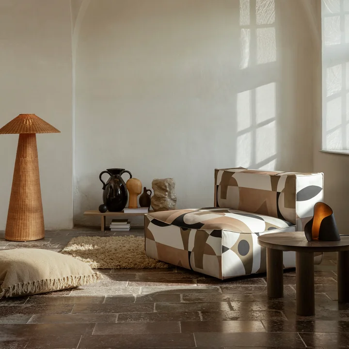 Oyster Tischleuchte von Ferm Living