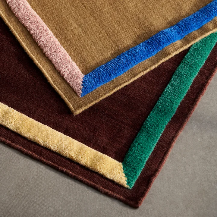 Framed AP Teppich Läufer, plum und sisal von &Tradition