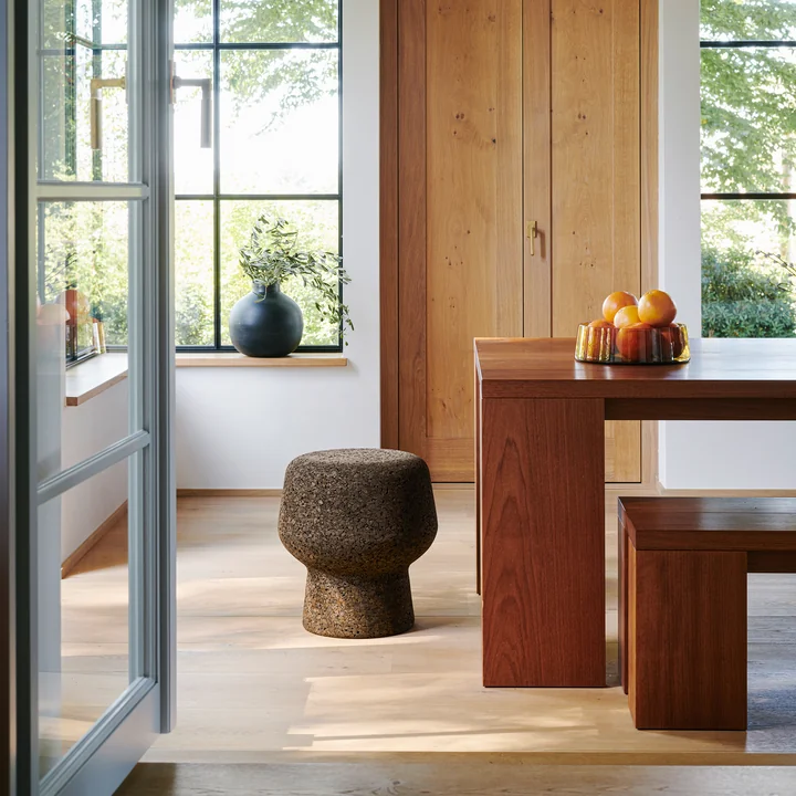 Corker Hocker braun von ClassiCon