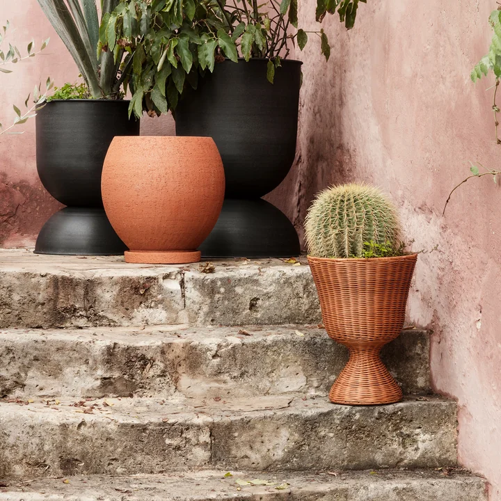 Agnes Blumenständer geflochten, H 45 cm, natur von Ferm Living