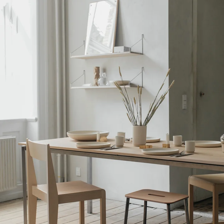 Das Library Regal von Frama