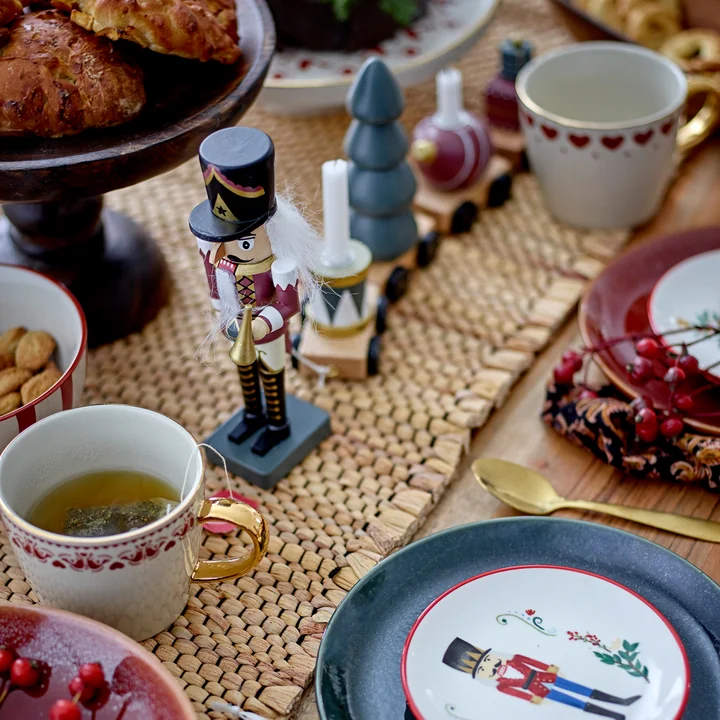 Jolly Weihnachtsbecher mit Henkel von Bloomingville