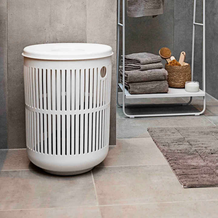 Ume Wäschekorb, weiß von Zone Denmark