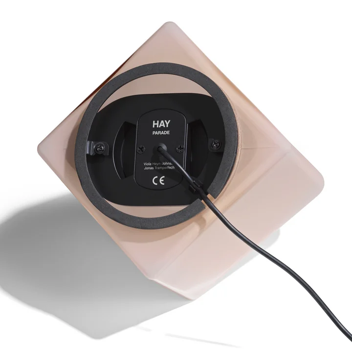 Parade Tischleuchte von HAY