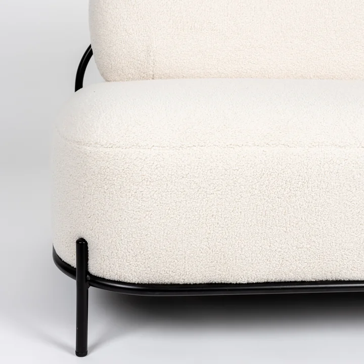 Hatuma Sofa von Livingstone in der Ausführung schwarz / beige