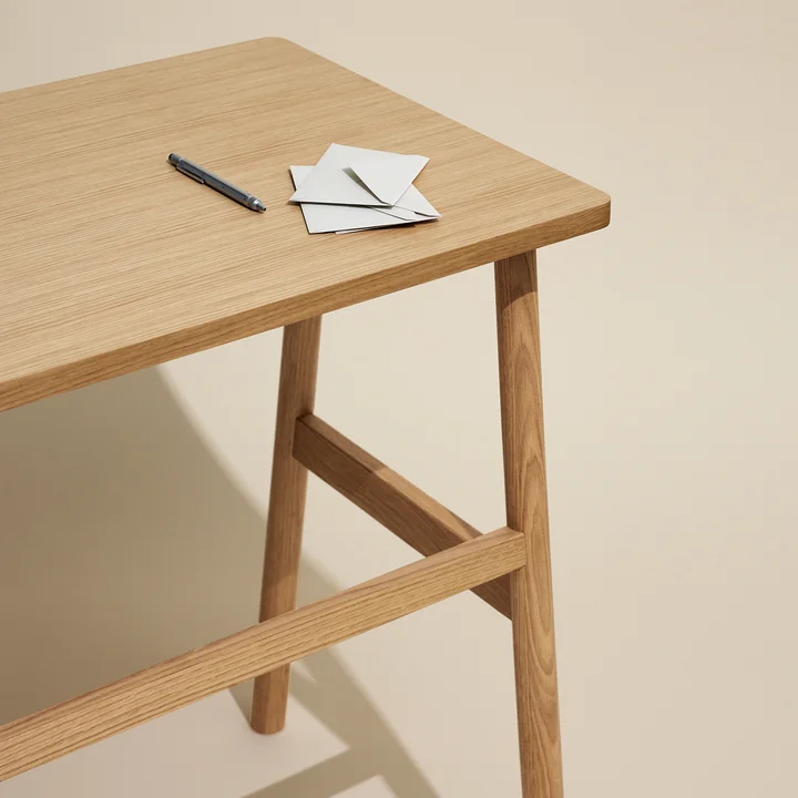 Acorn Schreibtisch, Eiche natur von Hübsch Interior